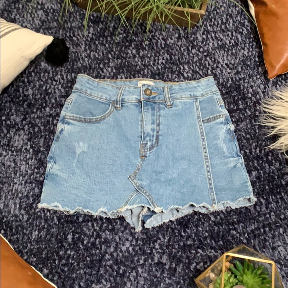 Jean Skort